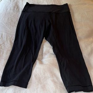 Lululemon Align leggings cropped.
